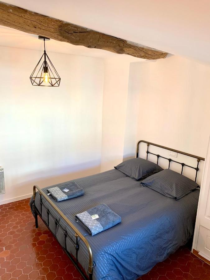 Appartement De Charme Au Coeur De กราส ภายนอก รูปภาพ