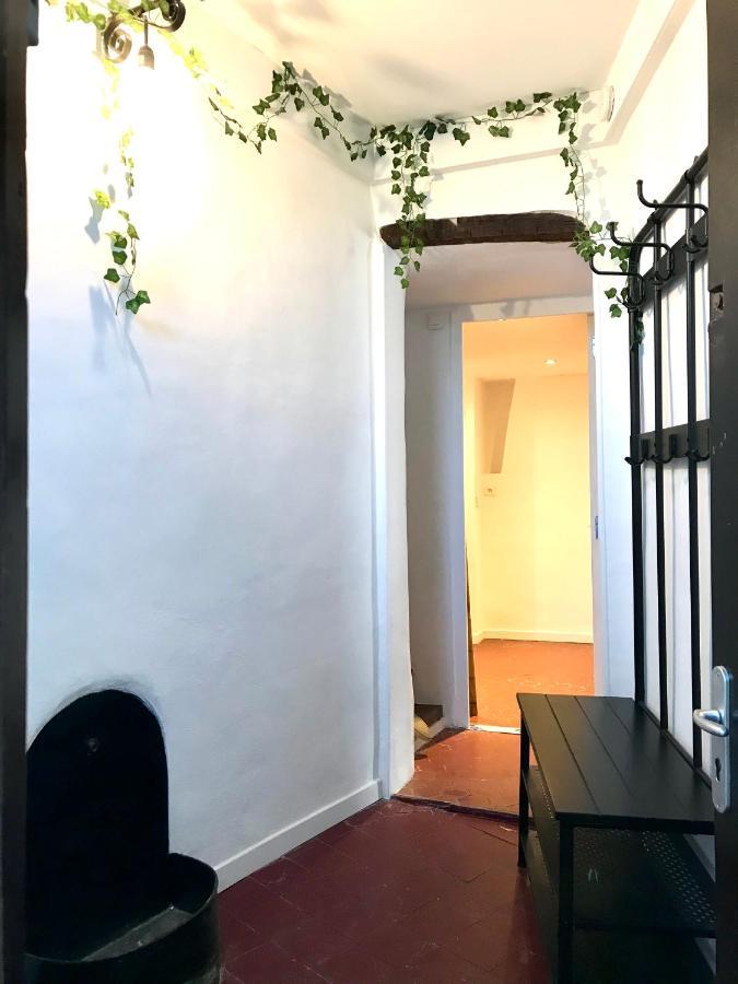Appartement De Charme Au Coeur De กราส ภายนอก รูปภาพ